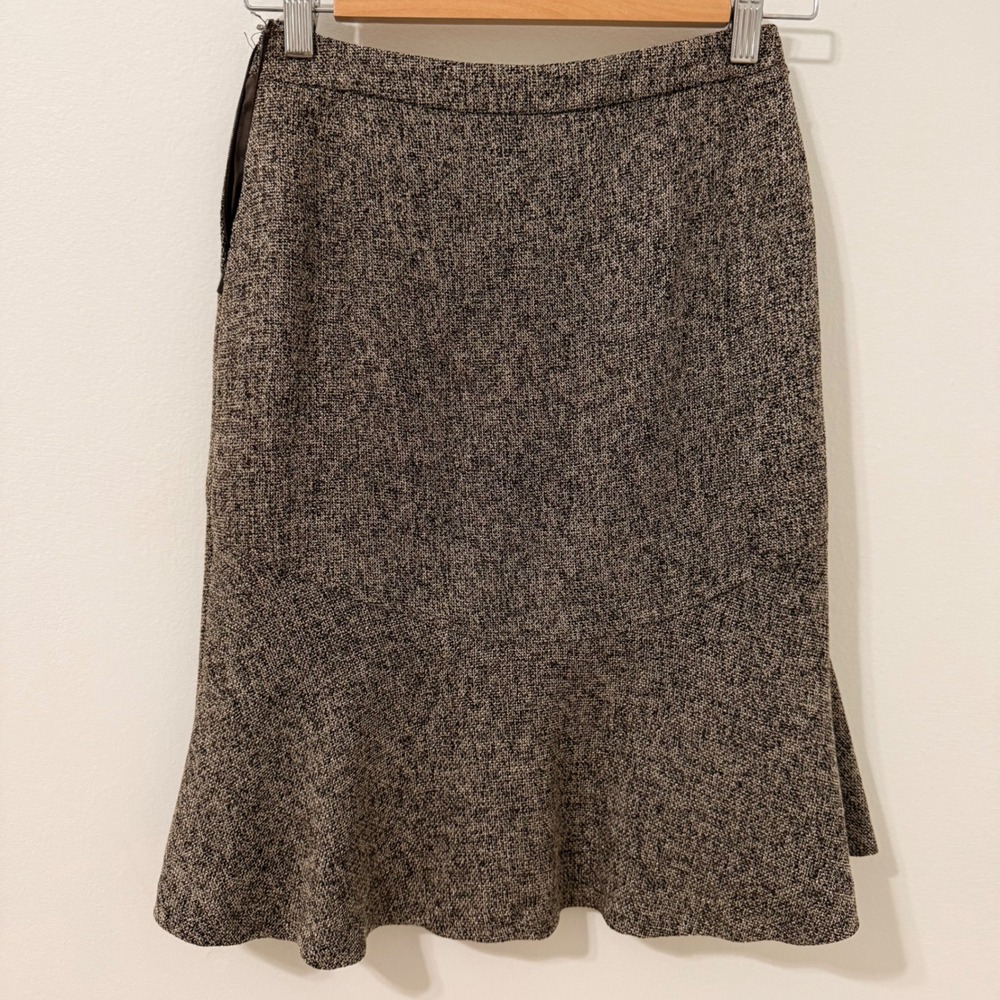 Bloomingdale's Black and Gray Midi Skirt
